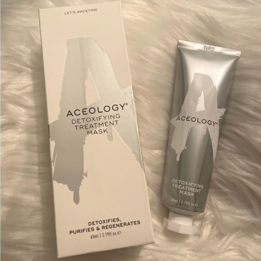 Aceology Detoxifying Treatment Mask